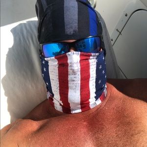 Meet your Posher, Francis